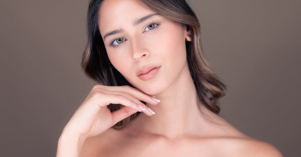 カバネルが描く理想美と神話的テーマが融合した構図による19世紀フランス美術の象徴