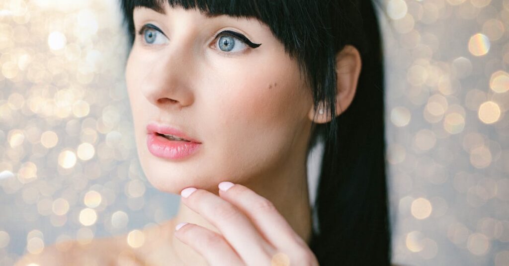 カバネルが描く理想美と神話的テーマが融合した構図による19世紀フランス美術の象徴