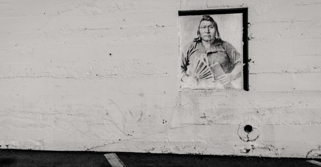 カラヴァッジオの肖像画と彼が活躍したバロック時代の雰囲気を伝えるイメージ