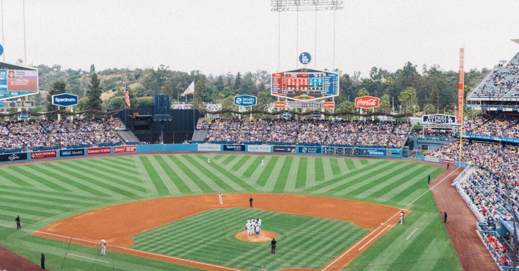 ヴィーナスの誕生や堕天使など、カバネルの代表作を紹介するアート画像のコラージュ。