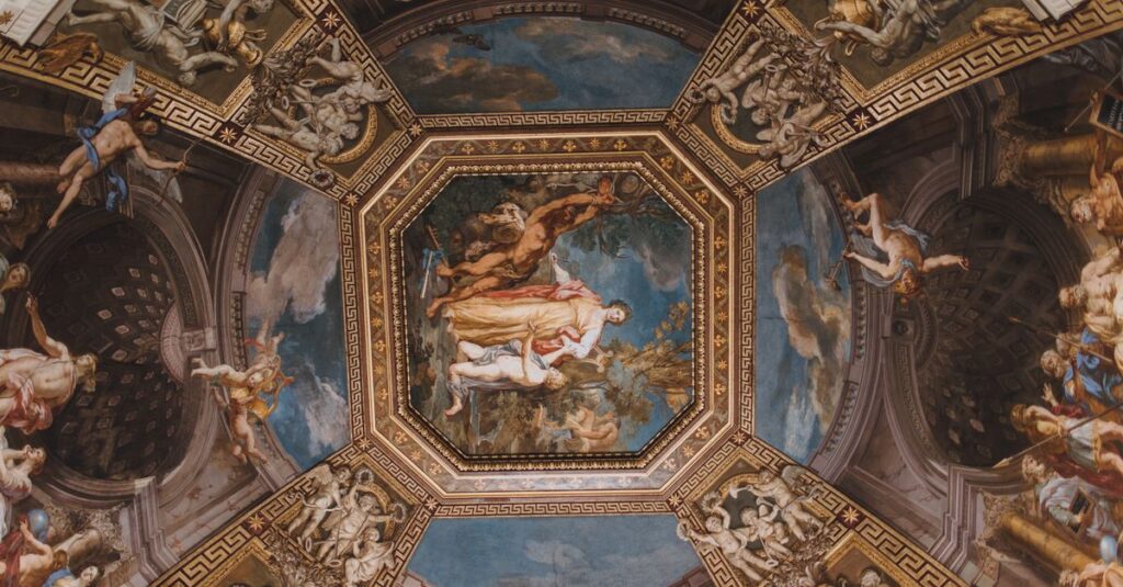 カラヴァッジオ作品を展示するヨーロッパの美術館内部の様子と鑑賞者の風景