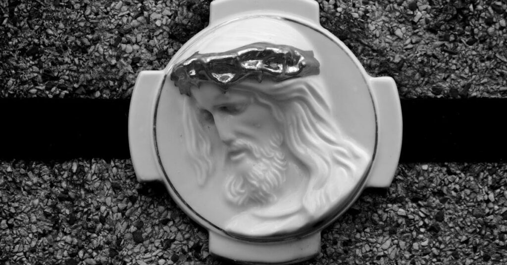 罪と赦し、人間の本質を描いたカラヴァッジオの絵画哲学を象徴する構図