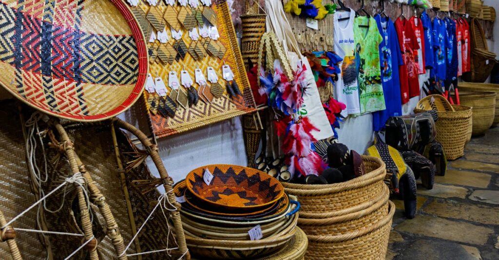 アルチンボルドのアートをモチーフにした人気のグッズやギフトセット、インテリアアイテムの紹介