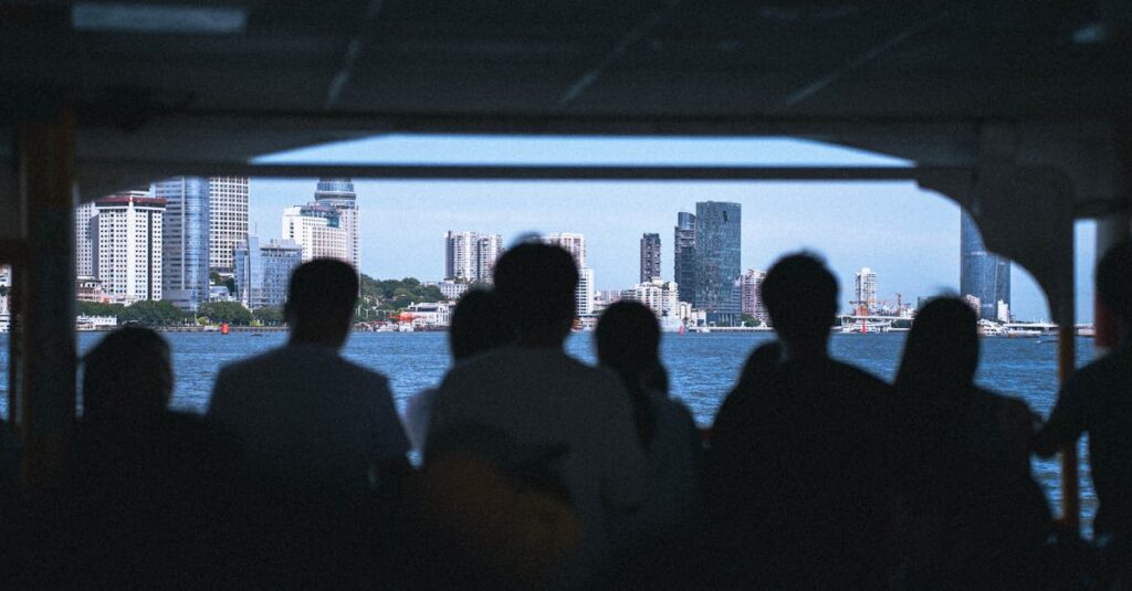 現代の視点から再評価されるカバネル作品の魅力と鑑賞法を象徴するイメージ