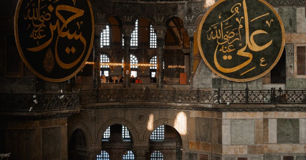 オルセー美術館で展示されるカバネル作品と現代鑑賞者の体験を象徴する一場面