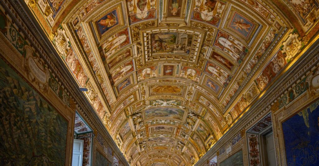 ヨーロッパのバロック美術の時代背景と建築・絵画が融合する歴史的空間を描いたイメージ