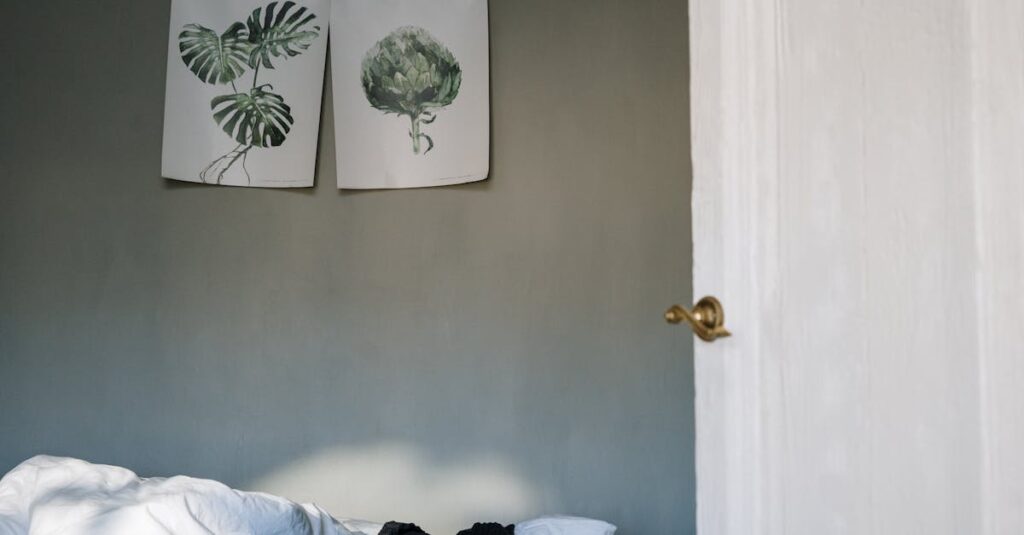 インテリアスタイル別にカバネルのアートポスターを配置した実例やおすすめ構成