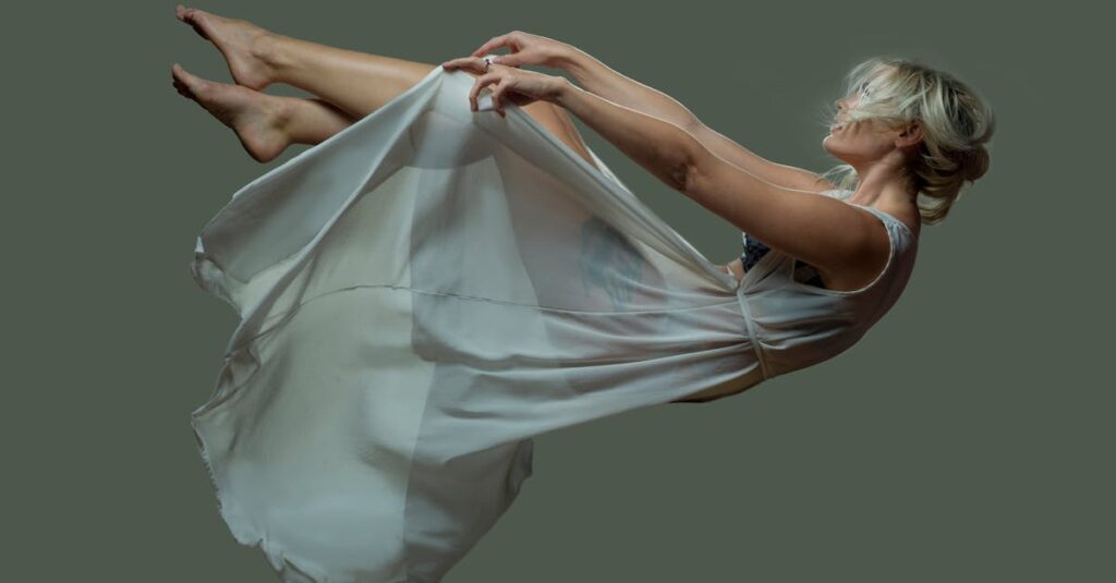 アルチンボルドの肖像画の一例。果物や魚で構成された顔に象徴性が込められ、奇想の魅力を伝える。