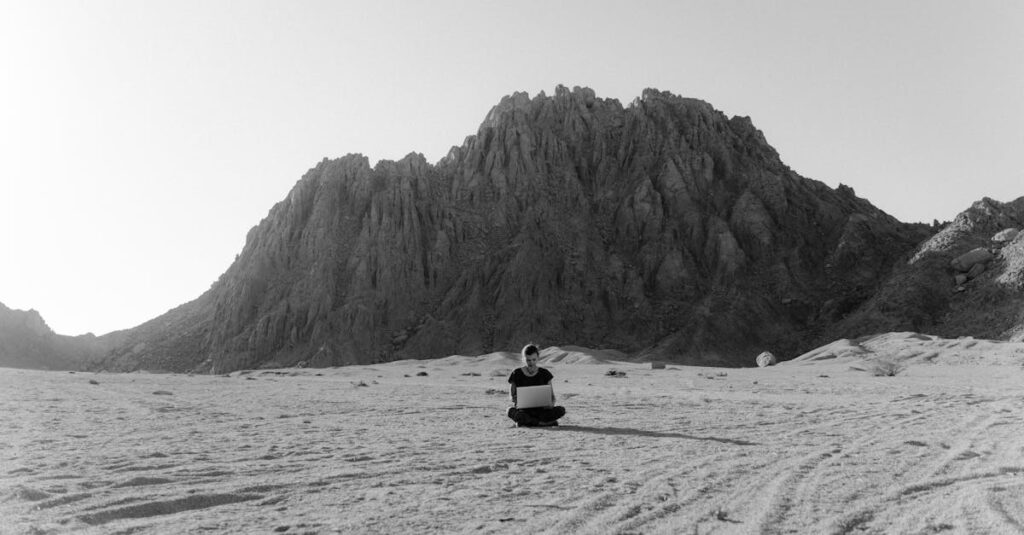 アルチンボルドの現代アートへの影響と、鑑賞者による多様な解釈が広がる肖像画の世界