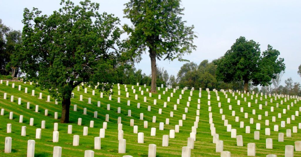 カバネルの《堕天使》や《オフィーリアの死》など名作が持つ静寂と動きのバランス
