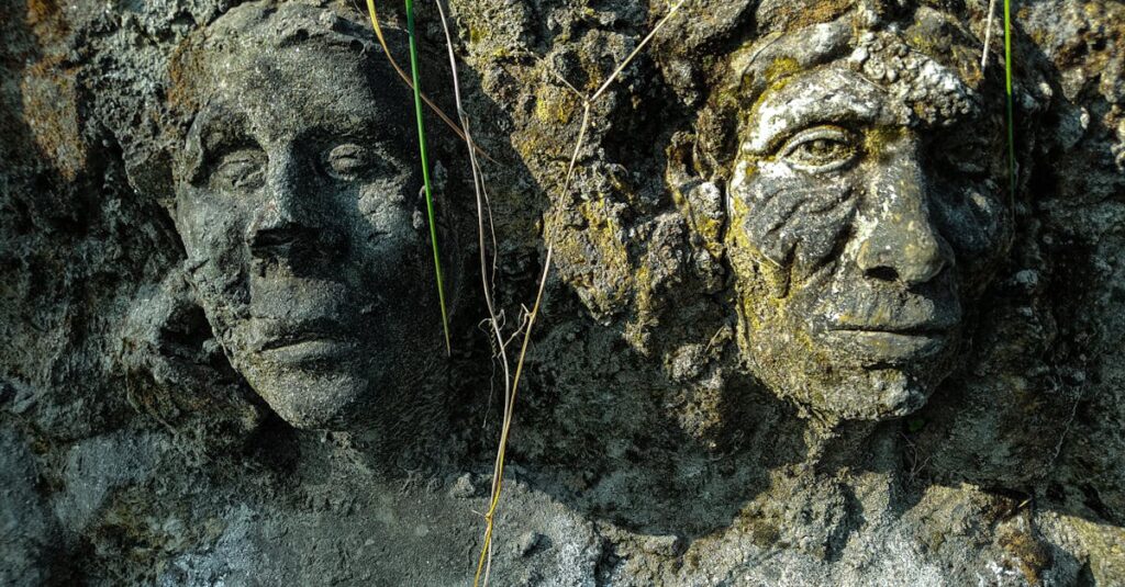 アルチンボルドの奇想絵画をまとめたイメージ。代表作や象徴性、アートとしての魅力が伝わる構成。