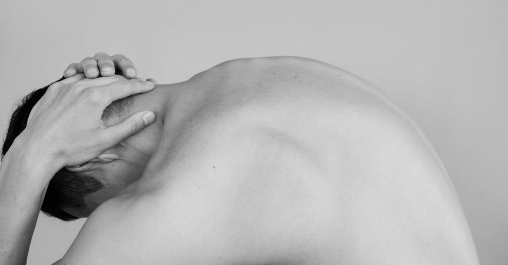 アレクサンドル・カバネルの裸体画、理想化された美と形式的な描写が特徴の作品