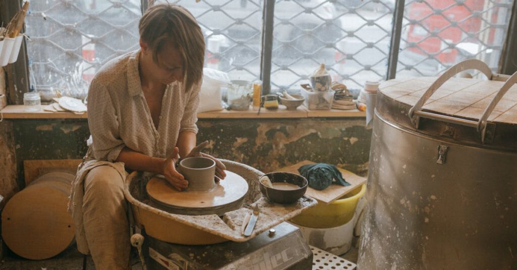 創作に応用できるカラヴァッジオ風ライティングと構図のテクニックを説明するイラスト